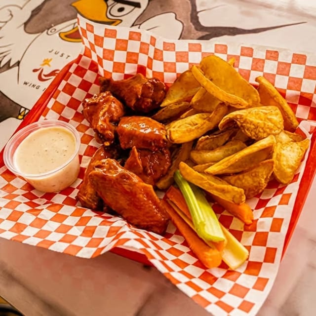 5 Must-Try Menu Items at Wing It You Don’t Want to