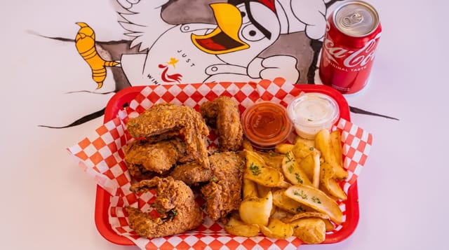 The Secret To Our Perfectly Crispy Chicken Wings